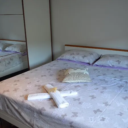 Vikendica Seaside Holiday House Arbanija, Ciovo - 11738 Trogir