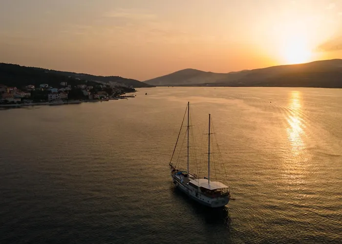 Seaside House Arbanija, Ciovo - 11738 特罗吉尔